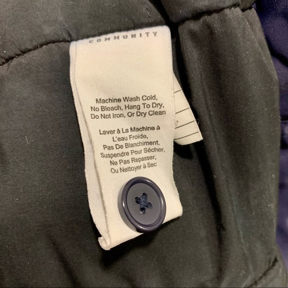 Aritzia Community “Archetype” Winter Jacket [oversize, navy, down feathers] - Picture 12 of 16